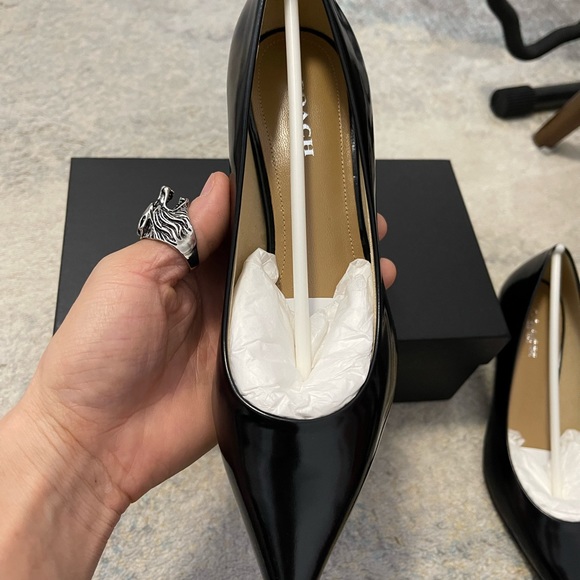 NIB Women's Size 6 Coach G1993 Unipump Jet Mirror Leather 1.5" Heels In Black - Picture 3 of 12